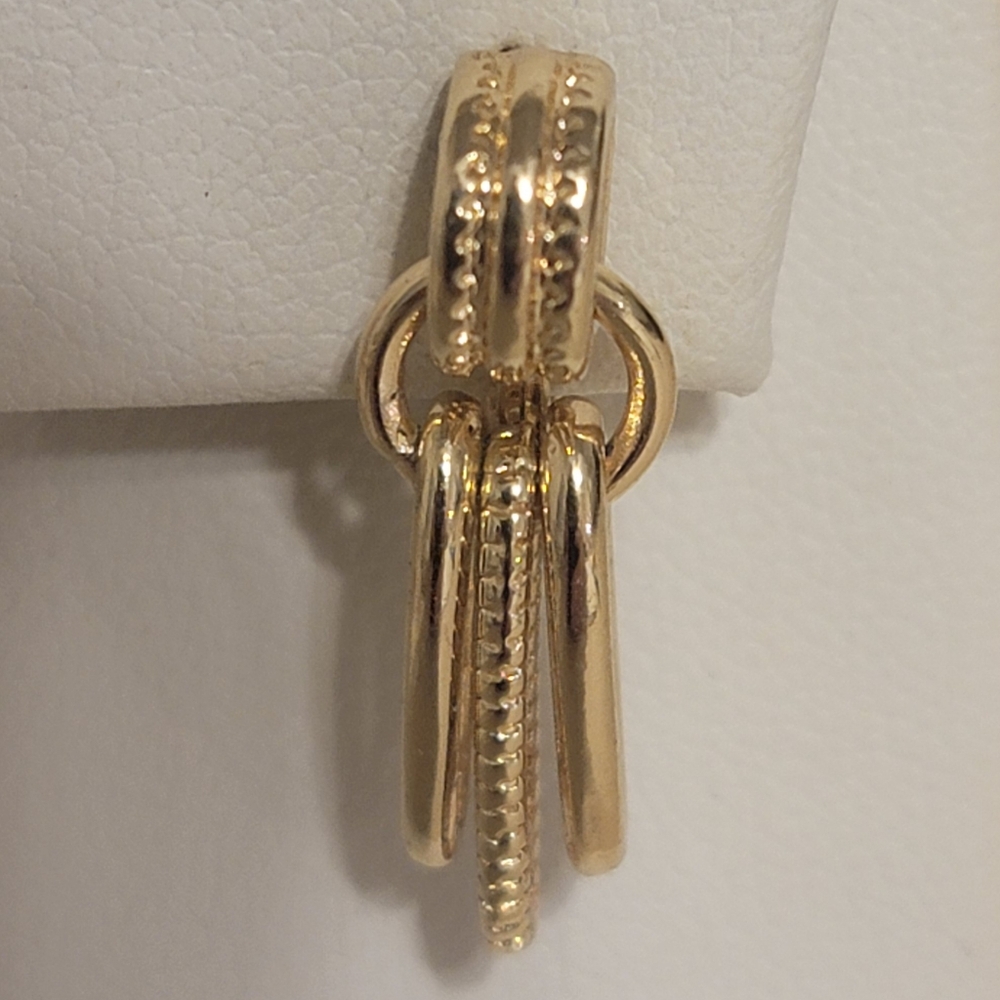 Vintage Signed NWH Gold Tone Articulated Dangle Screw Back Clip Earrings